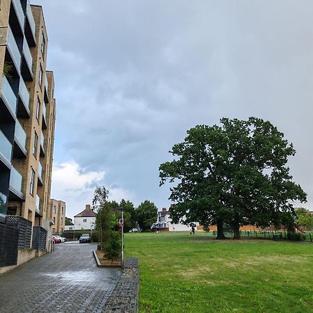 Sudbury Hill Stay Harrow on the Hill Exterior foto
